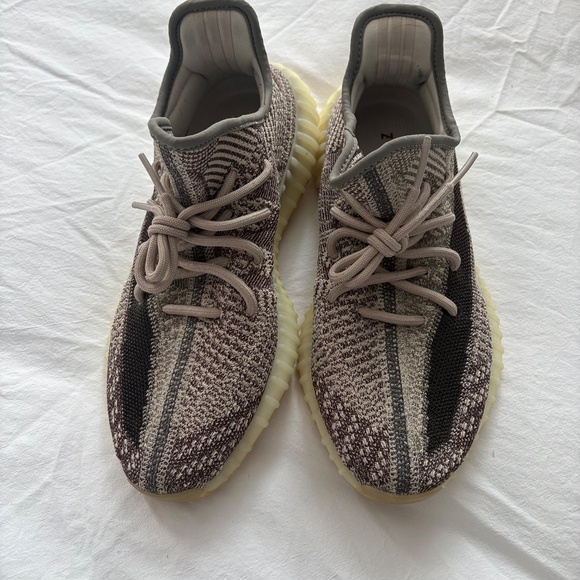 Yeezy boost 350 V2 - Picture 11 of 11